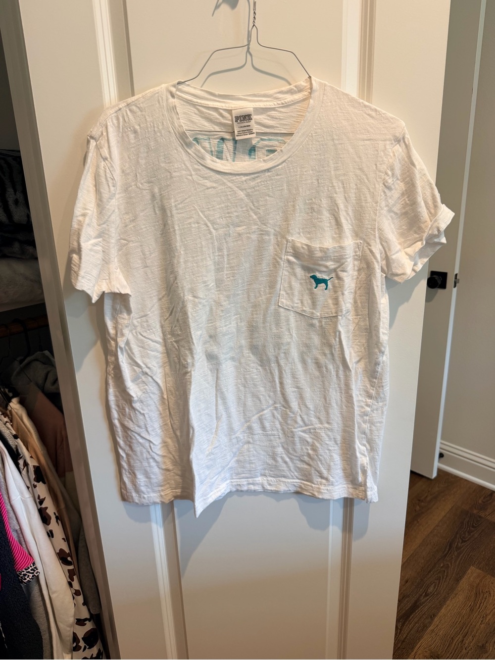 PINK Victoria's Secret White Short-Sleeve Pocket Tee with Teal Dog